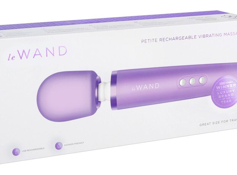 Le Wand Petite - exkluzív, akkus masszírozó vibrátor (lila)